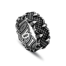 Load image into Gallery viewer, Dragon's Claw Design Oxidized Sterling Silver Band Ring