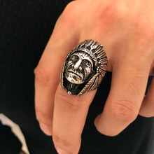 Görseli Galeri görüntüleyiciye yükleyin, Supreme Native American Design Sterling Silver Ring