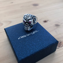 Load image into Gallery viewer, Scary Skull Design with Purple Zirconia Eyes Sterling Silver Biker&#39;s Ring