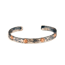 Görseli Galeri görüntüleyiciye yükleyin, Chicotta Men&#39;s Handcrafted Sterling Silver One-Size Cuff Bracelet with Nailed Copper Pieces